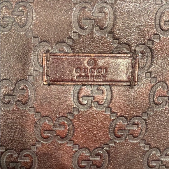 Gucci Guccissima Messenger Bag - Picture 3 of 15